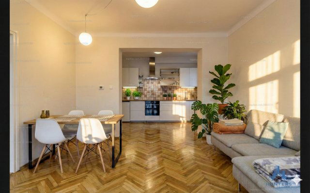 Eladó téglalakás, Budapesten, II. kerületben 145.9 M Ft