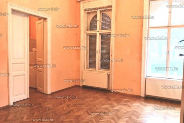 Eladó téglalakás, Budapesten, I. kerületben, Váralja utcában
