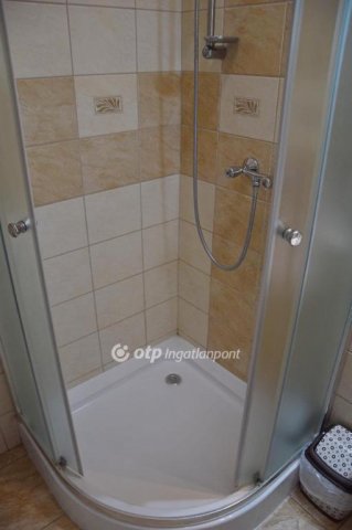 Eladó családi ház, Egerszalókon 120 M Ft, 5 szobás