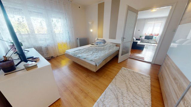 Eladó családi ház, Gencsapátiban 74.9 M Ft, 5 szobás