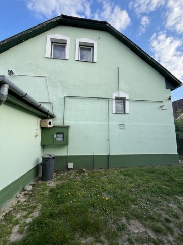Eladó családi ház, Kecskeméten 69.9 M Ft, 13 szobás