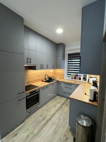 Eladó téglalakás, Cegléden 74.9 M Ft, 3 szobás