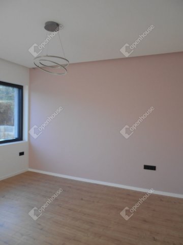 Eladó családi ház, Zalaegerszegen 175 M Ft, 4 szobás