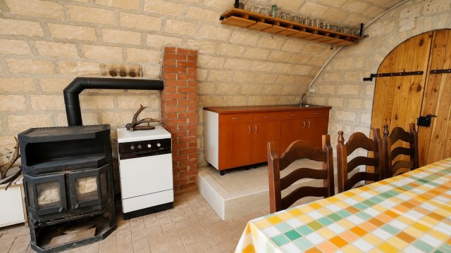 Eladó ipari ingatlan, Perbálon 19.9 M Ft / költözzbe.hu