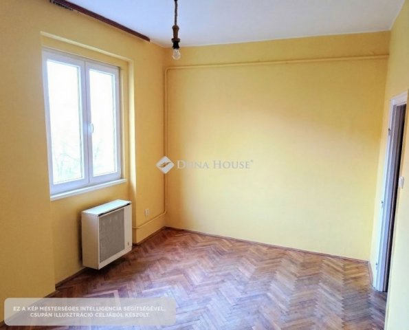 Eladó téglalakás, Zalaegerszegen 33.5 M Ft, 2 szobás