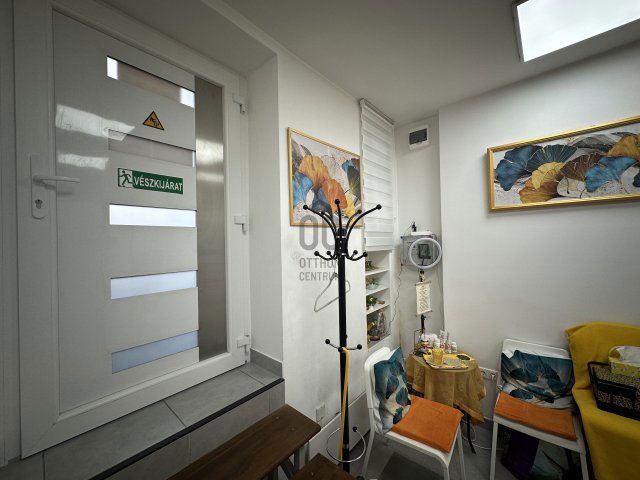 Eladó ipari ingatlan, Budapesten, XIV. kerületben 19.8 M Ft