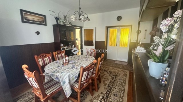 Eladó családi ház, Táplánszentkereszten 99.99 M Ft, 8 szobás