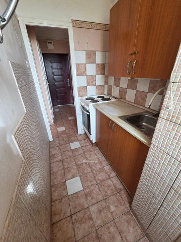 Eladó panellakás, Miskolcon 27.9 M Ft, 1+1 szobás