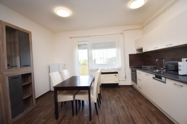 Kiadó téglalakás, albérlet, Debrecenben 250 E Ft / hó, 2 szobás