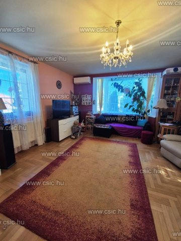 Kiadó családi ház, albérlet, Pomázon 460 E Ft / hó, 4 szobás