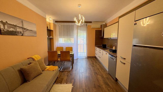 Kiadó téglalakás, albérlet, Debrecenben 400 E Ft / hó, 4 szobás