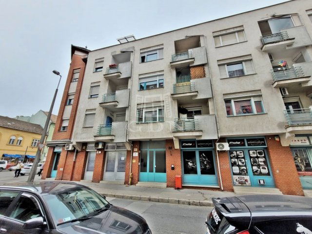 Kiadó garázs, Budapesten, IV. kerületben 25 E Ft / hó