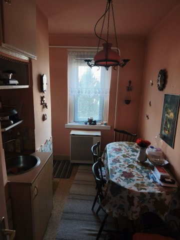 Eladó téglalakás, Vácegresen 26 M Ft, 1+1 szobás