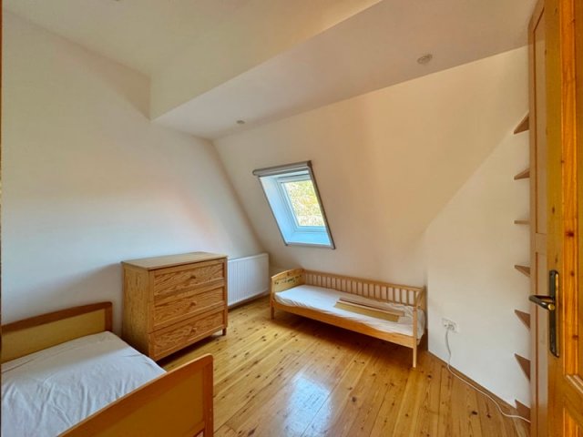 Kiadó téglalakás, albérlet, Pécsett, Bárány úton, 3 szobás