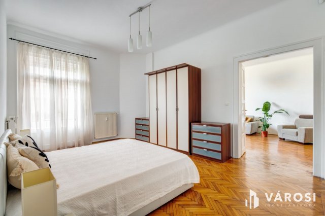 Eladó téglalakás, Budapesten, VI. kerületben 199.5 M Ft