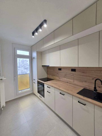 Eladó téglalakás, Pécsett 57.5 M Ft, 2 szobás