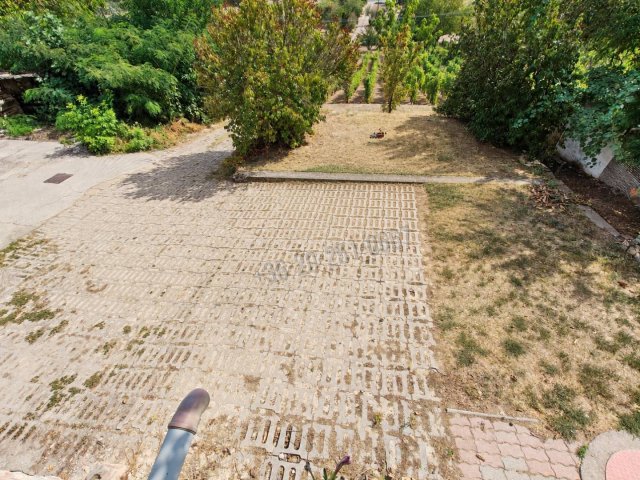 Eladó nyaraló, Mohácson 16.5 M Ft, 1 szobás