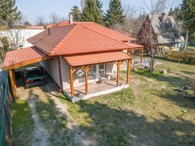 Eladó családi ház, Szigetmonostorban 89.9 M Ft, 4 szobás