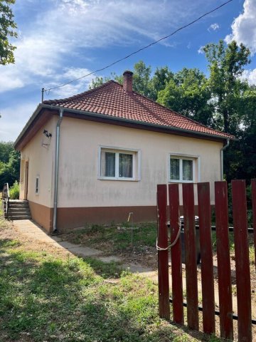 Eladó családi ház, Petőmihályfán 37 M Ft, 2+1 szobás