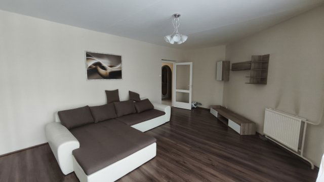 Eladó panellakás, Debrecenben 73.5 M Ft, 2+1 szobás