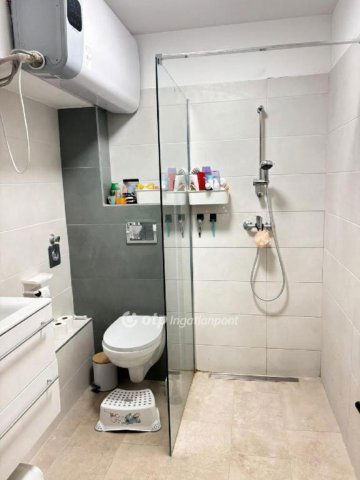 Eladó téglalakás, Budapesten, XXI. kerületben 33 M Ft
