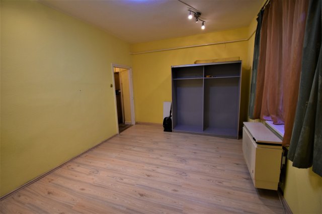 Eladó téglalakás, Budapesten, X. kerületben, Száva utcában