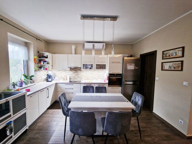 Eladó családi ház, Halásztelken 124.9 M Ft, 4 szobás