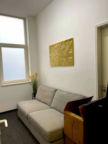 Eladó ipari ingatlan, Várpalotán 110 M Ft, 5 szobás