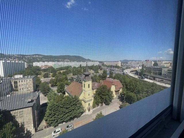 Eladó téglalakás, Budapesten, III. kerületben 79.9 M Ft