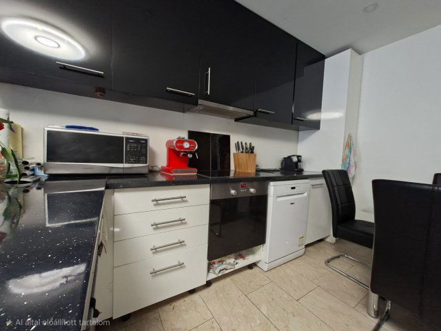 Eladó családi ház, Dunaharasztin 65.9 M Ft, 2 szobás