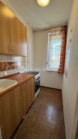 Kiadó panellakás, albérlet, Debrecenben 150 E Ft / hó, 2 szobás