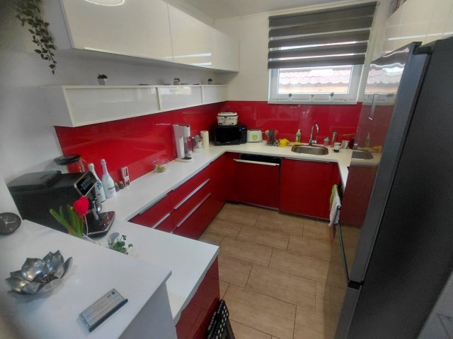 Eladó ikerház, Halásztelken 139 M Ft, 4 szobás