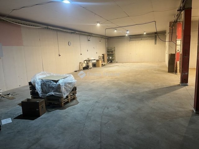 Eladó ipari ingatlan, Monoron 790 M Ft / költözzbe.hu