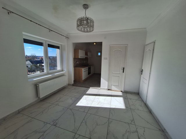 Eladó családi ház, Egerben 129 M Ft, 5 szobás