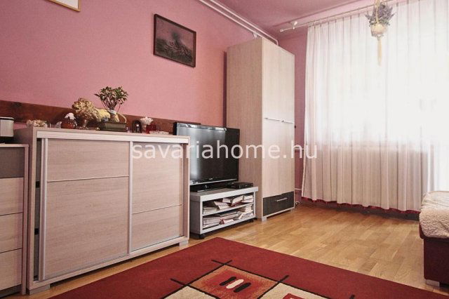 Eladó ikerház, Szombathelyen 78.9 M Ft, 4 szobás