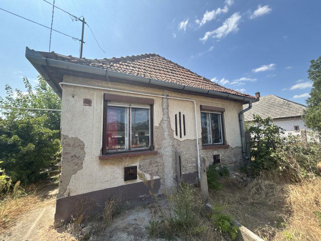 Eladó családi ház, Debrecenben 37.5 M Ft, 2 szobás