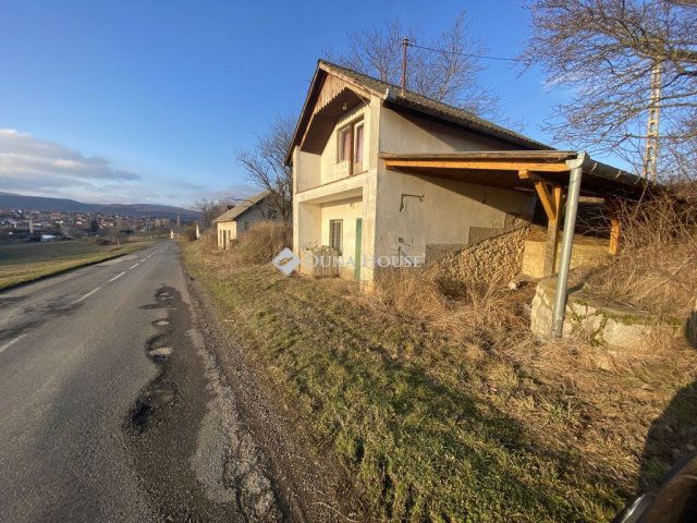 Eladó családi ház, Pécsváradon 16.5 M Ft, 2 szobás