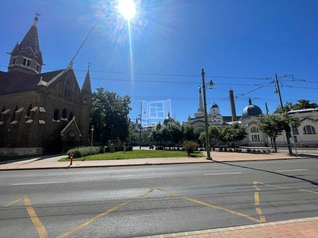 Kiadó téglalakás, albérlet, Szegeden 385 E Ft / hó, 3 szobás