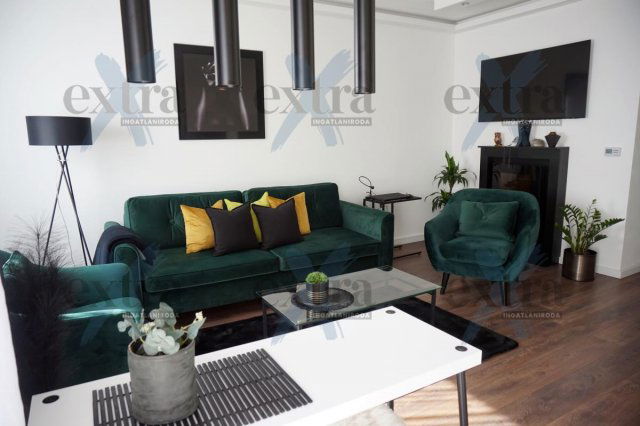 Kiadó téglalakás, albérlet, Szegeden 220 E Ft / hó, 2 szobás