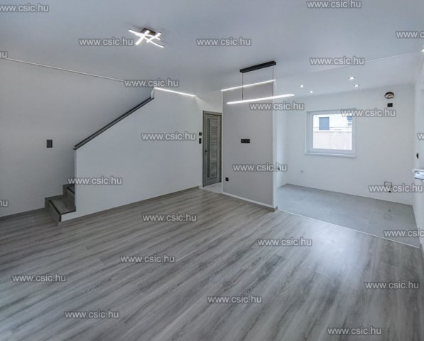 Eladó családi ház, Budapesten, XVIII. kerületben 139.9 M Ft
