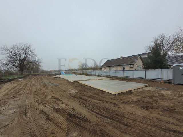 Eladó ikerház, Vecsésen 148.7 M Ft, 5 szobás