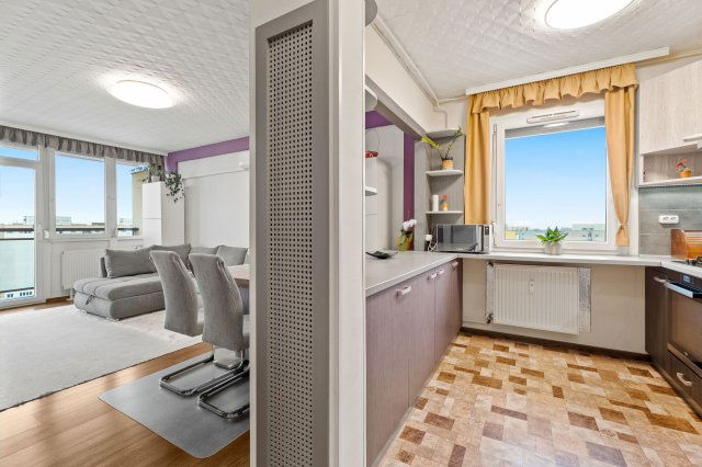 Eladó panellakás, XX. kerületben, Lajtha László utcában