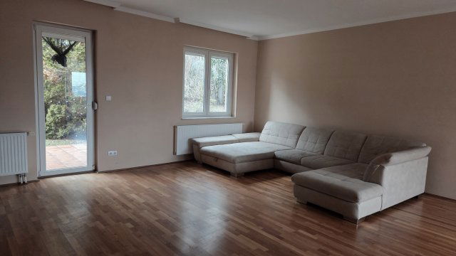 Eladó téglalakás, Budapesten, XI. kerületben, Zólyomi úton