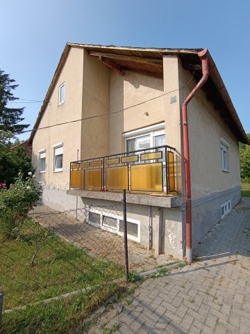 Eladó családi ház, Hajmáskéren 62.9 M Ft, 3 szobás