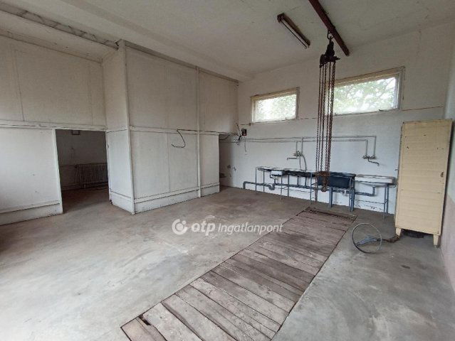 Eladó családi ház, Jászfényszarun 47.9 M Ft, 3 szobás