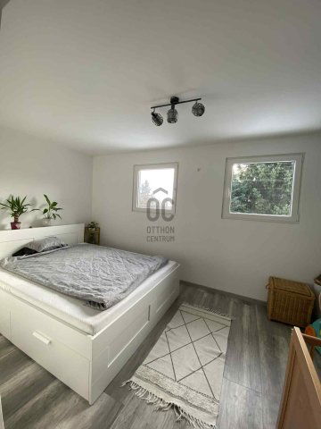 Eladó nyaraló, Kőszegen 27 M Ft, 3 szobás / költözzbe.hu