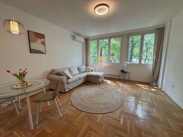 Eladó téglalakás, Budapesten, III. kerületben 54.5 M Ft