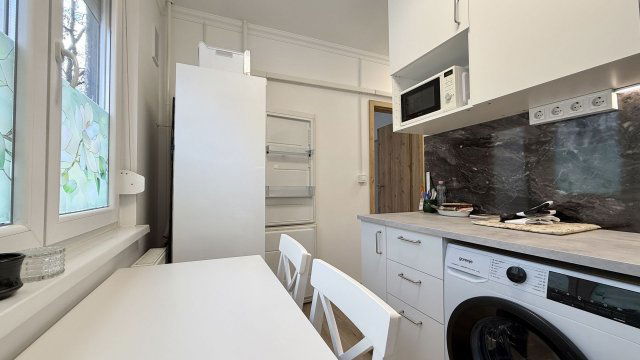 Kiadó panellakás, albérlet, Debrecenben 300 E Ft / hó, 4 szobás