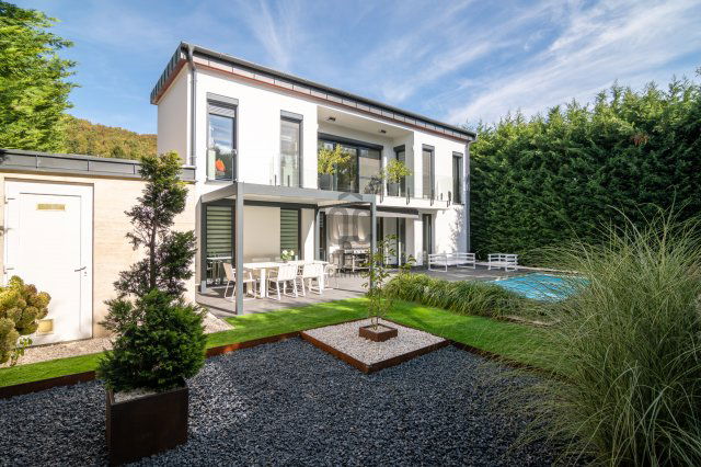 Eladó családi ház, Nagykovácsiban 398 M Ft, 6 szobás