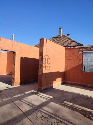 Eladó ikerház, Budapesten, XVIII. kerületben 147 M Ft, 5 szobás